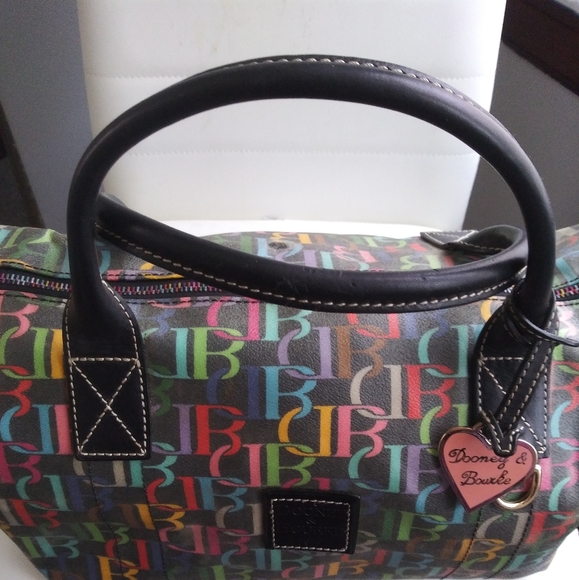 Dooney and Bourke Signature Duffle Shoulder Bag - Picture 3 of 8